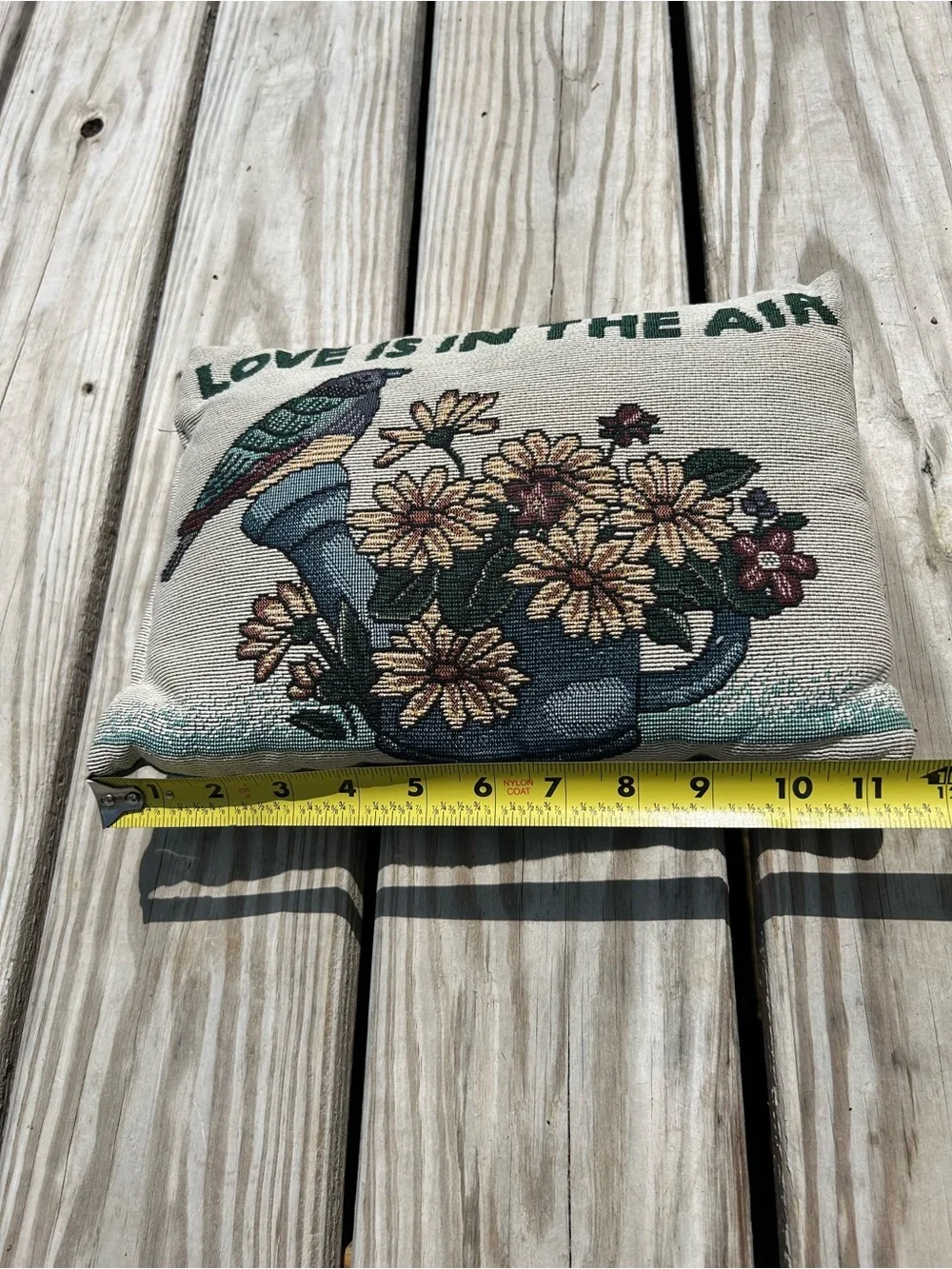N/A this pillow